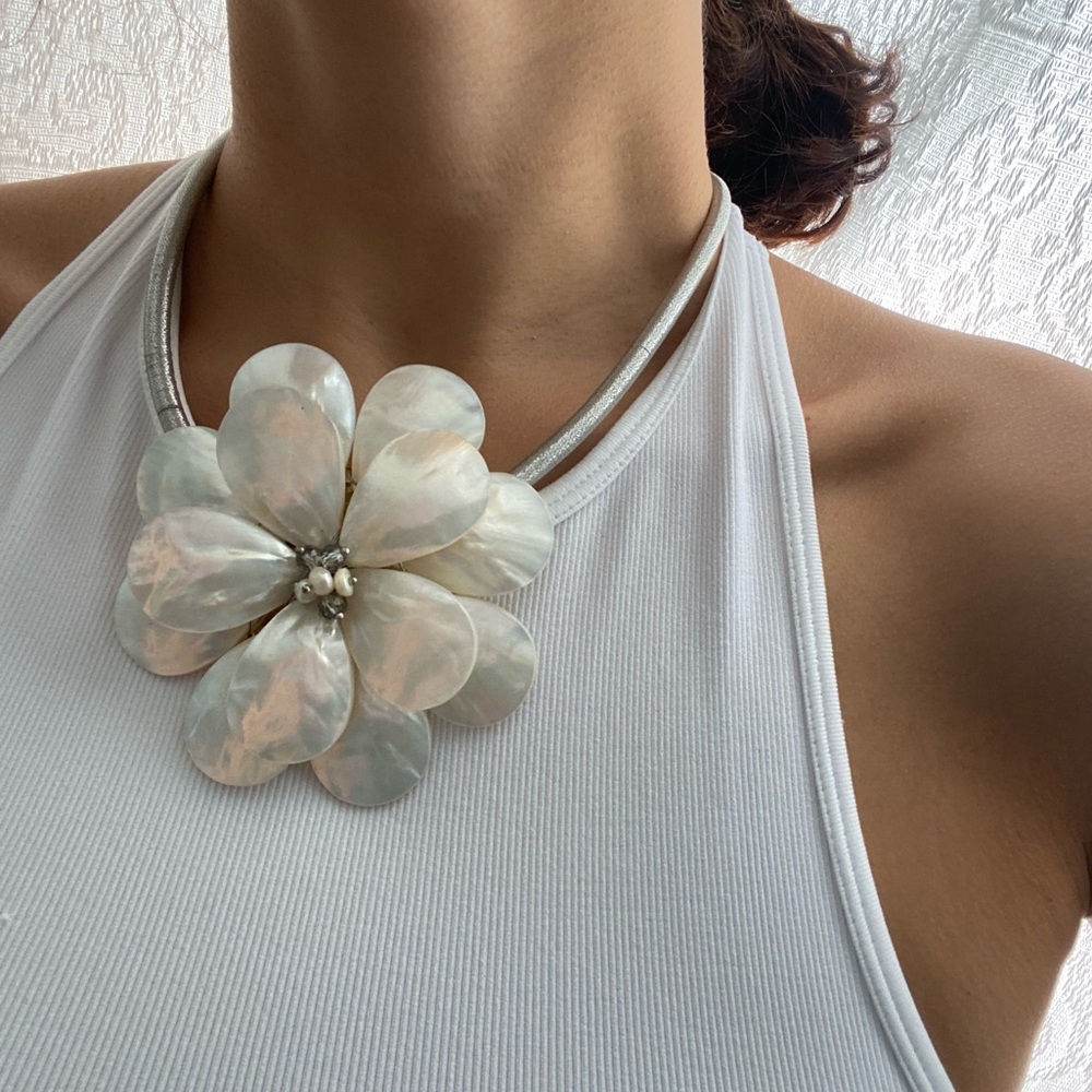 Necklace - Picture 3 of 4